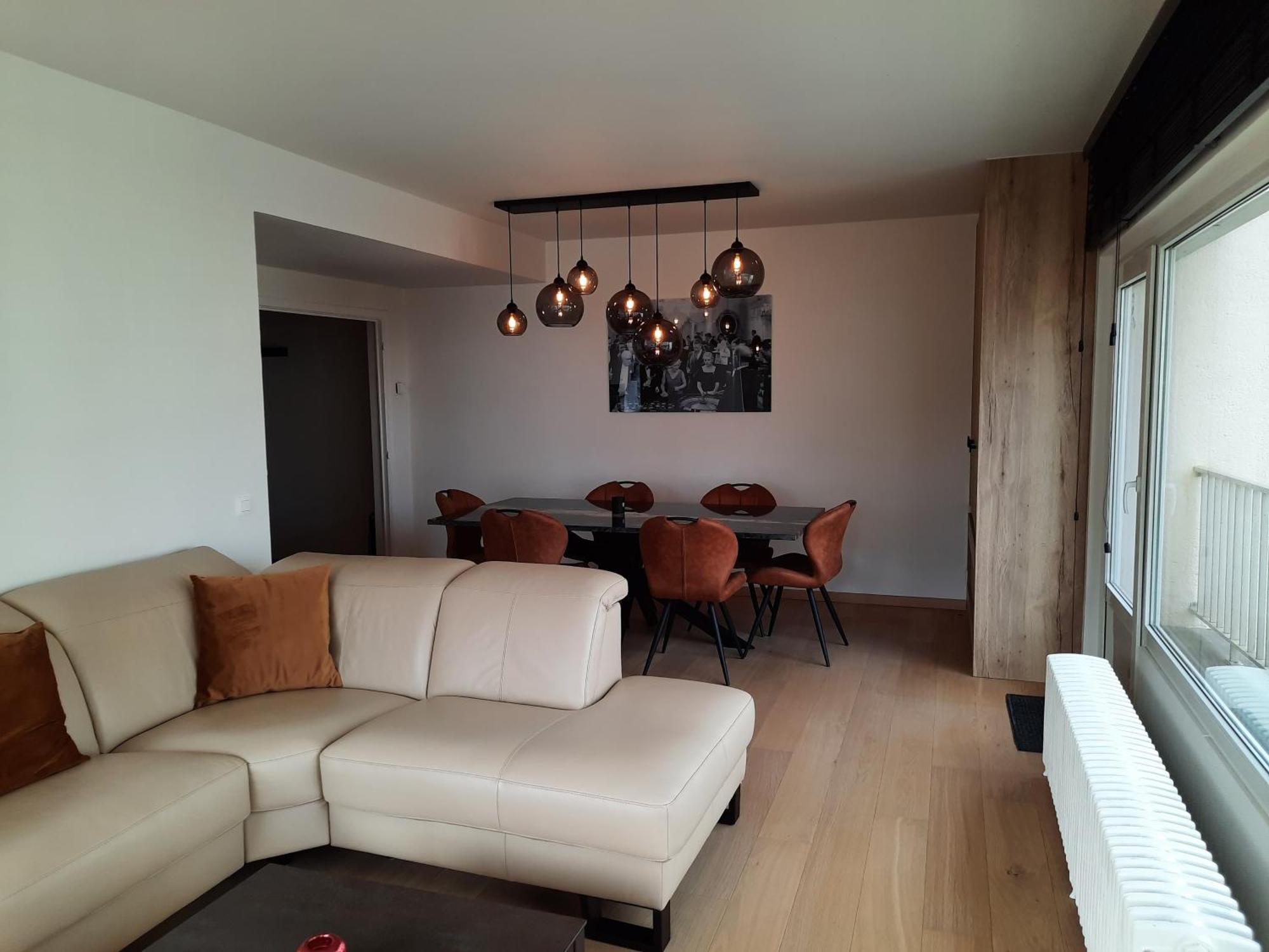 Lichtrijk En Comfortabel Hoekappartement Met Gratis Parking En Zeer Centraal Gelegen - Comme Chez Soi Ostend Exterior foto